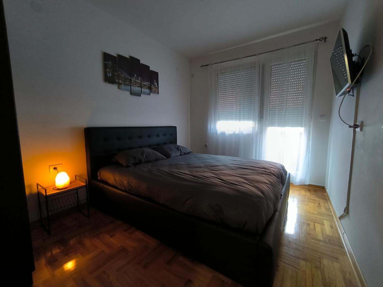 Apartman Zivic Nisz Zewnętrze zdjęcie